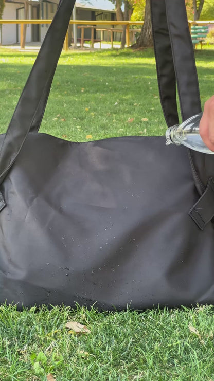 PicniCarry™ 2-in-1 Picnic Tote & Waterproof Mat